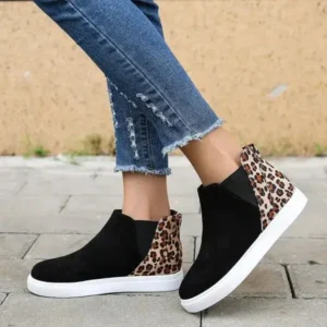 Panolifashion Women Fashion Round Toe Leopard Flat Elastic Slip-On Sneakers