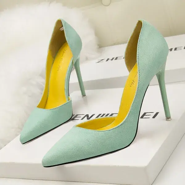 Panolifashion Women Fashion Simple Sexy Plus Size Suede Point-Toe High Heels Pumps