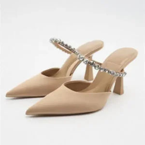 Panolifashion Summer Women Plus Size Fashion Casual Rhinestone Pointed Cover Toe High Heel Slippers