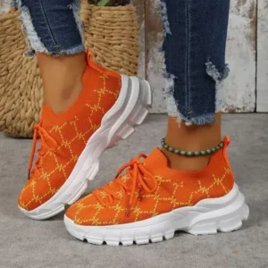 Panolifashion Women Fashion Plus Size Casual Flying Woven Lace-Up Round Toe Sneakers